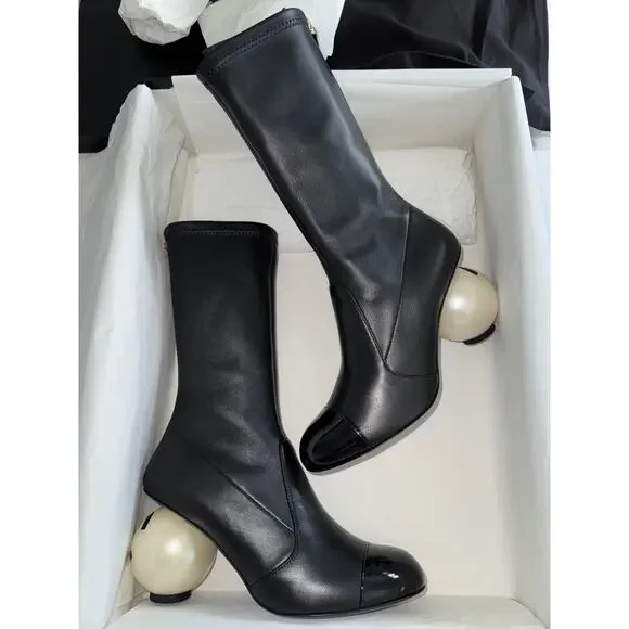 Chanel 25K Black White Pearl Ball Heel CC Logo Stretch Leather Calf Boots 37.5 - Picture 7 of 16